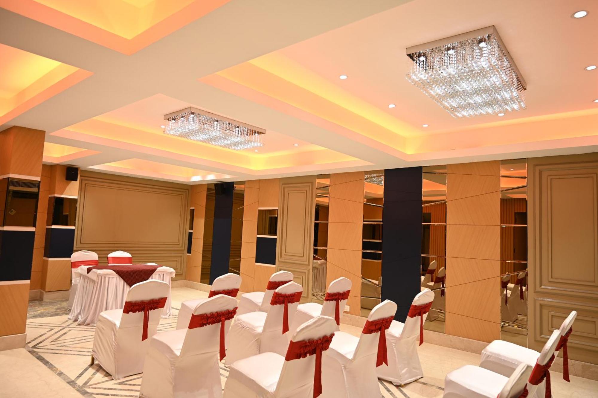 Hotel Trax International Jamshedpur Exterior foto